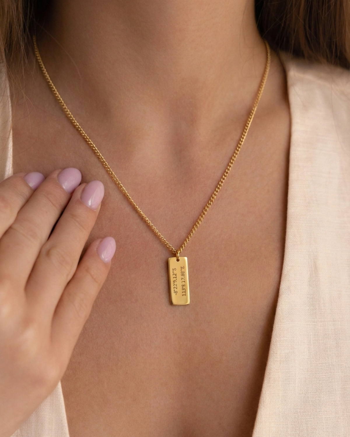 Margaux Women's Custom Engraved Silver Bar Necklace