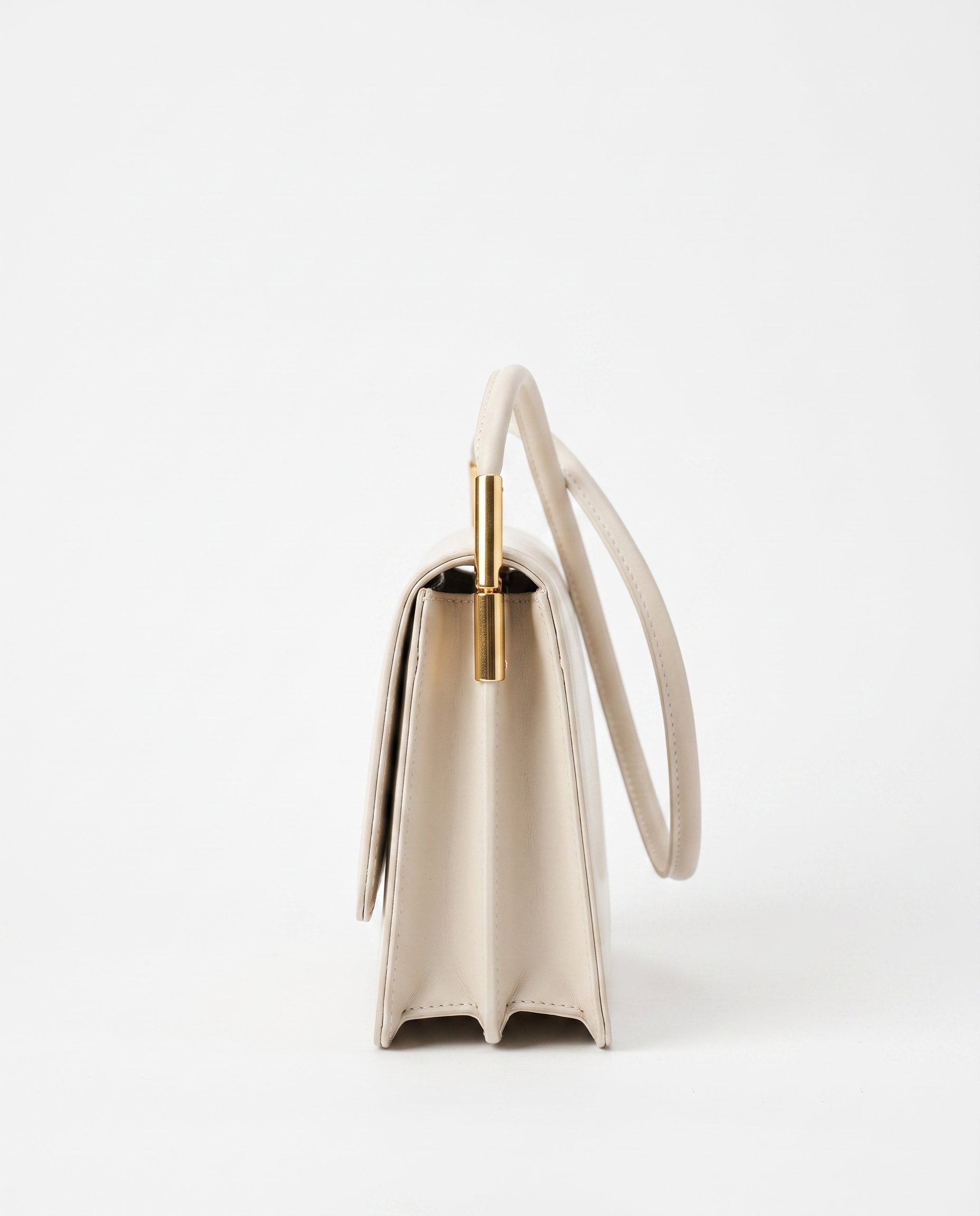 Imogen Leather Shoulder Bag - White