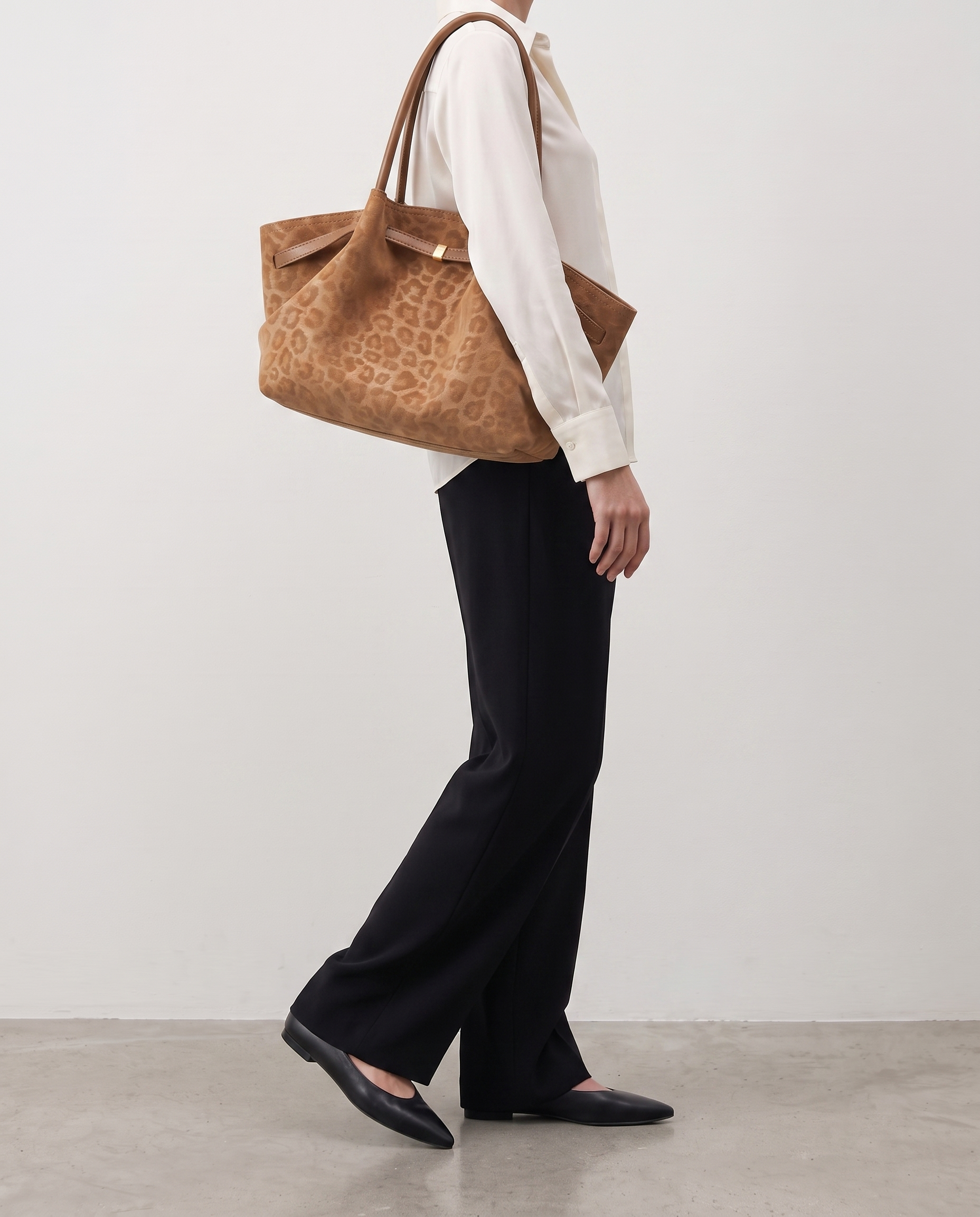 Clementine Suede Tote Bag - Light Brown