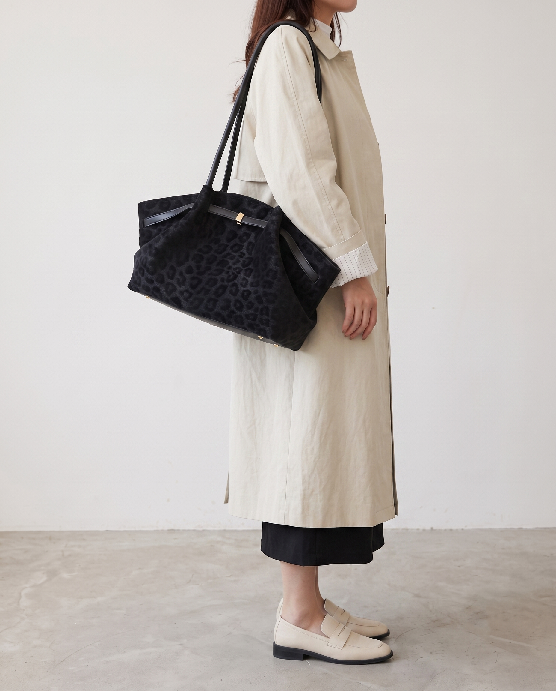 Clementine Suede Tote Bag - Black