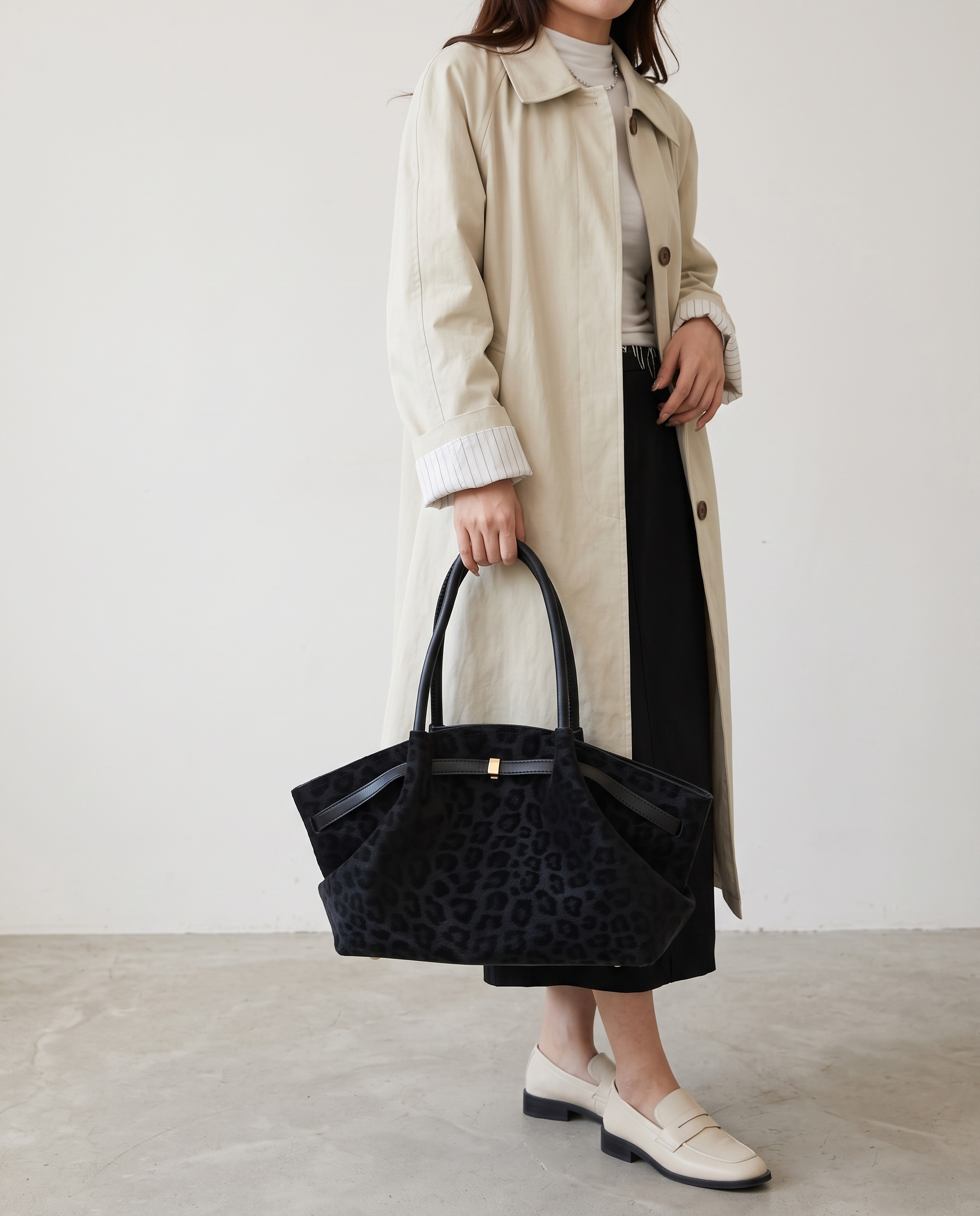 Clementine Suede Tote Bag - Black