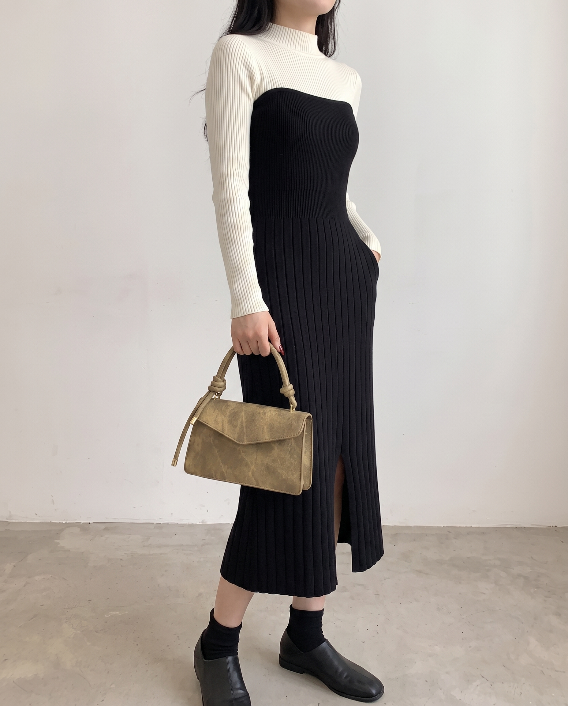Elsbeth Top Handle Shoulder Bag - Khaki
