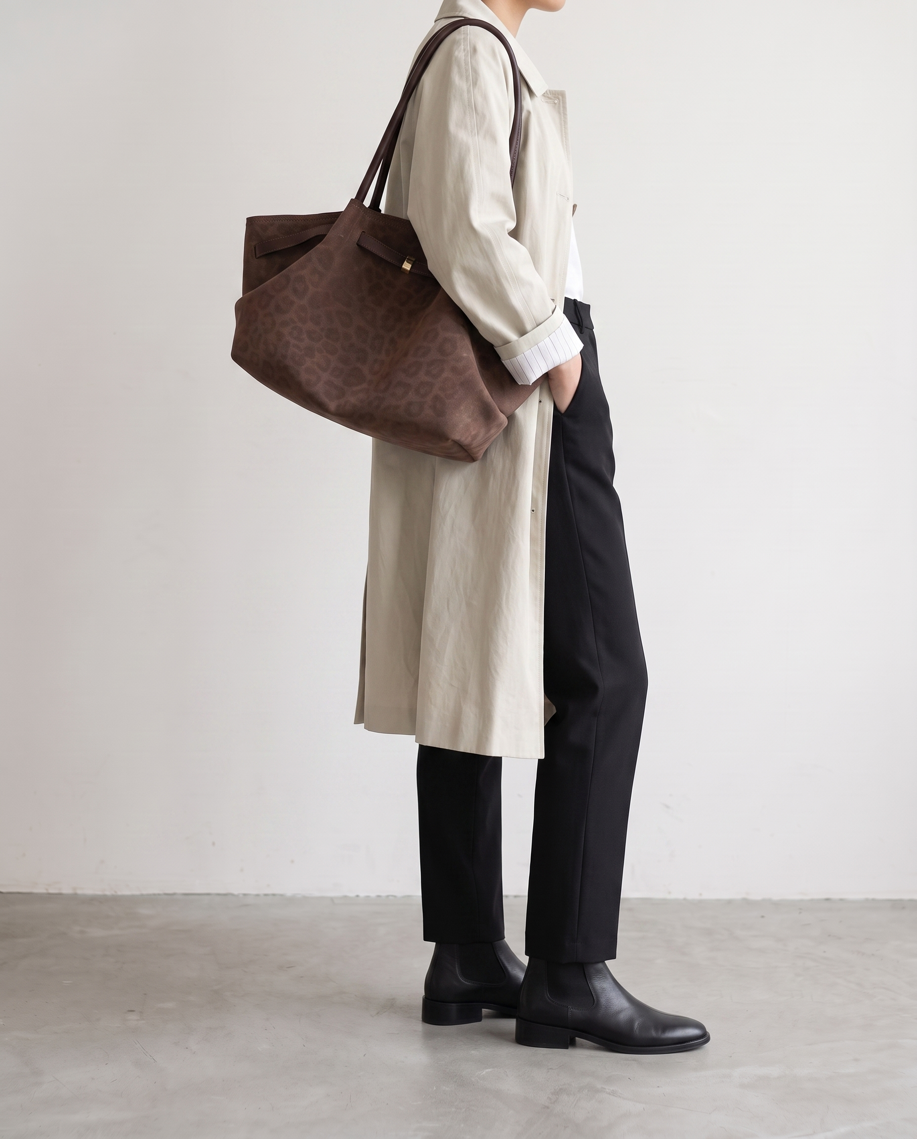 Clementine Suede Tote Bag - Coffee