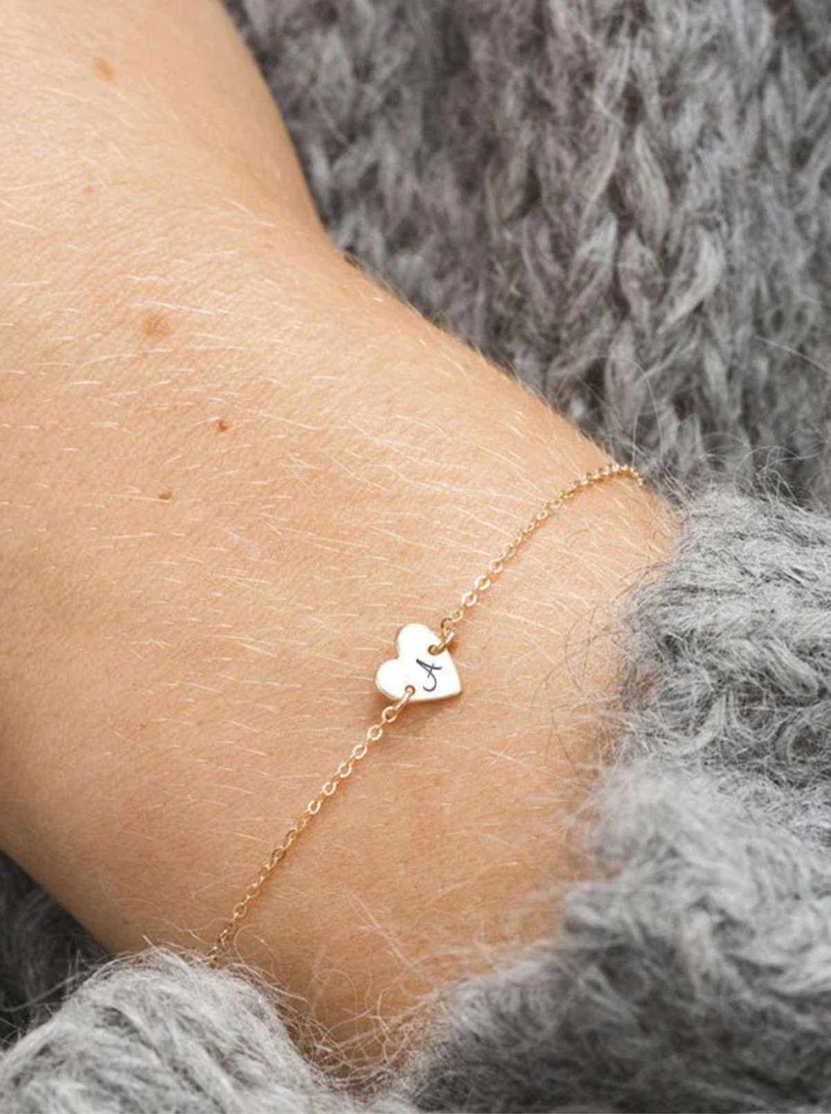 Adèle Women's Heart Bracelet, Gold Chain Bracelet