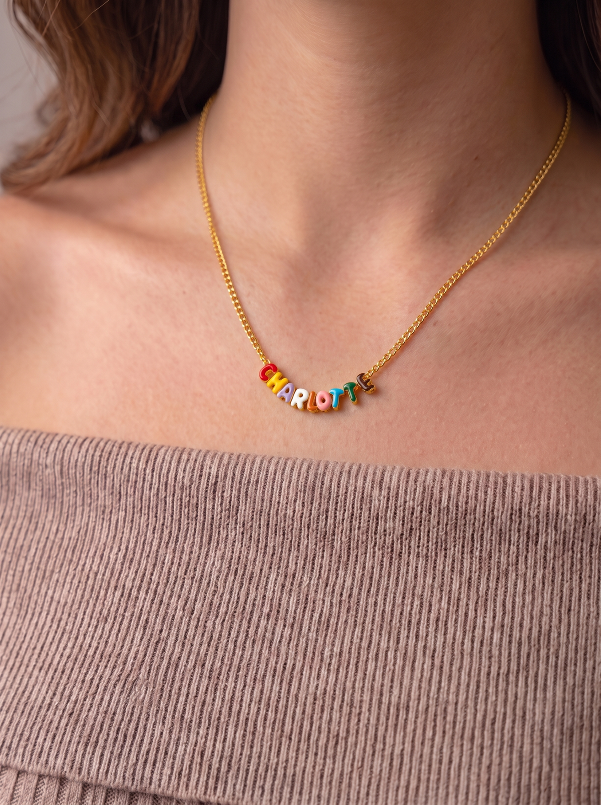 Arabelle Women's Custom Bubble Letter Name Necklace