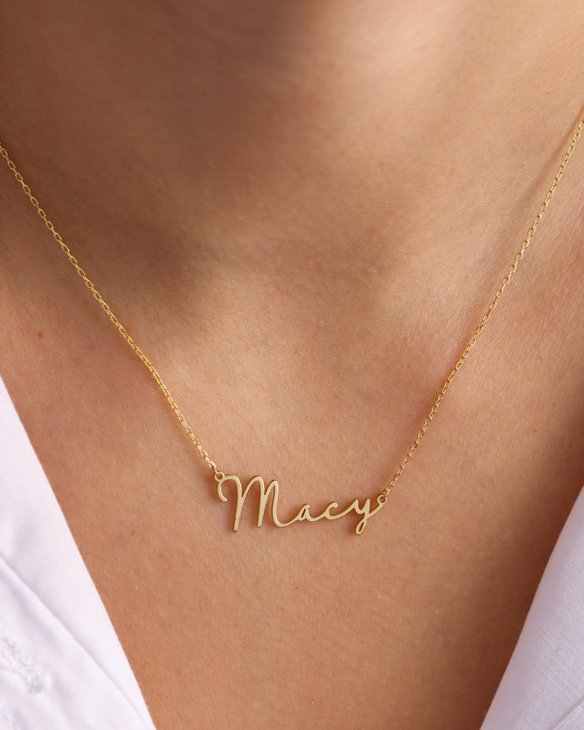 Rosalind Women's Gold Personalized Name Necklace, Cursive Script Necklace