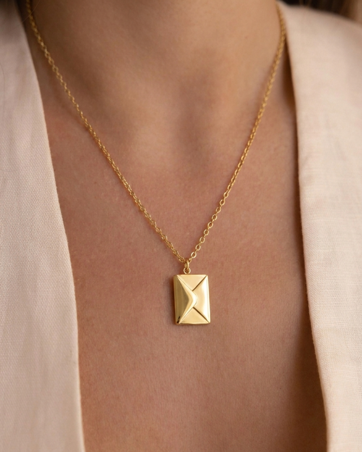 Bianca Women's Custom Engraved Gold Locket Necklace