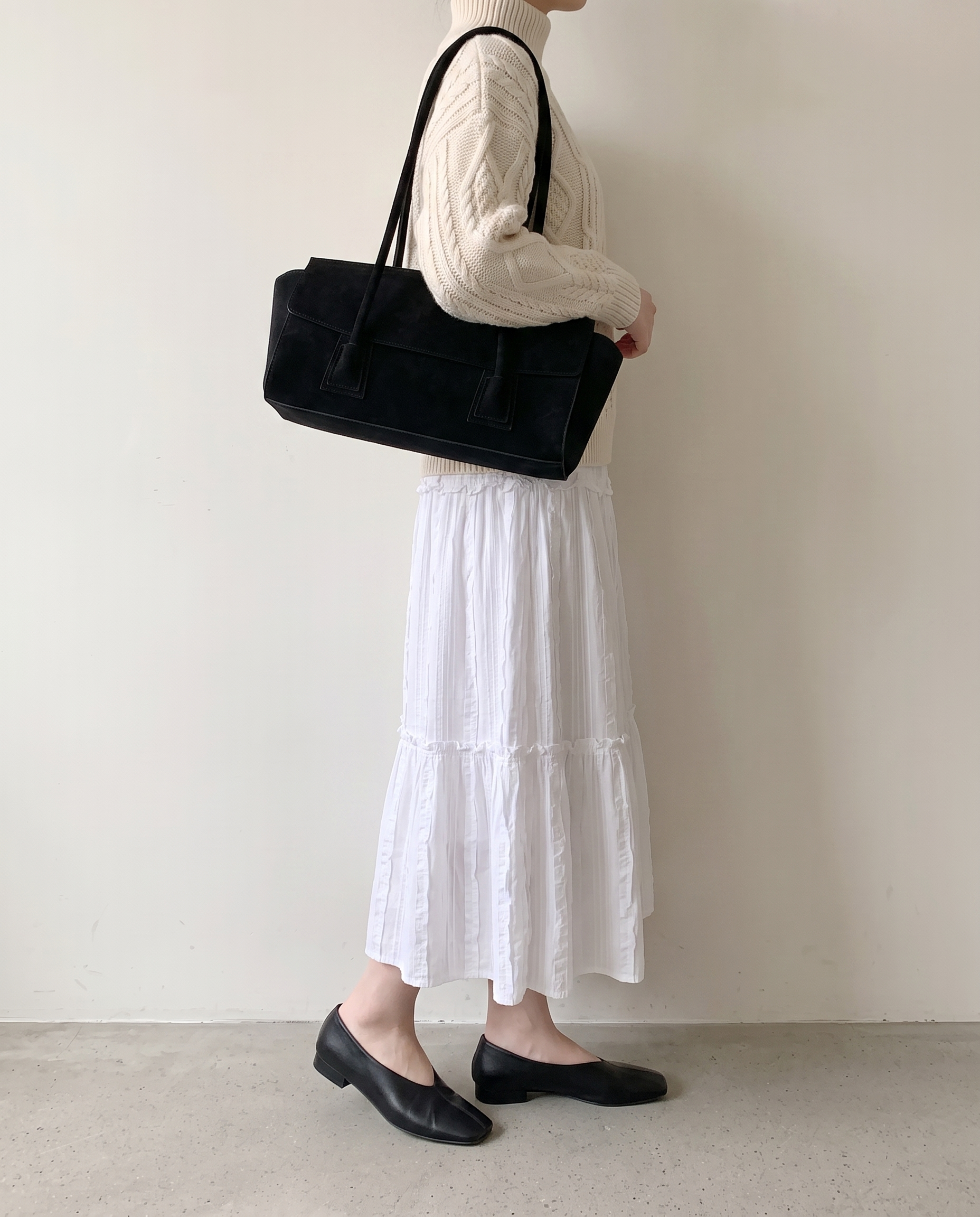 Tabitha Suede Shoulder Tote Bag - Black