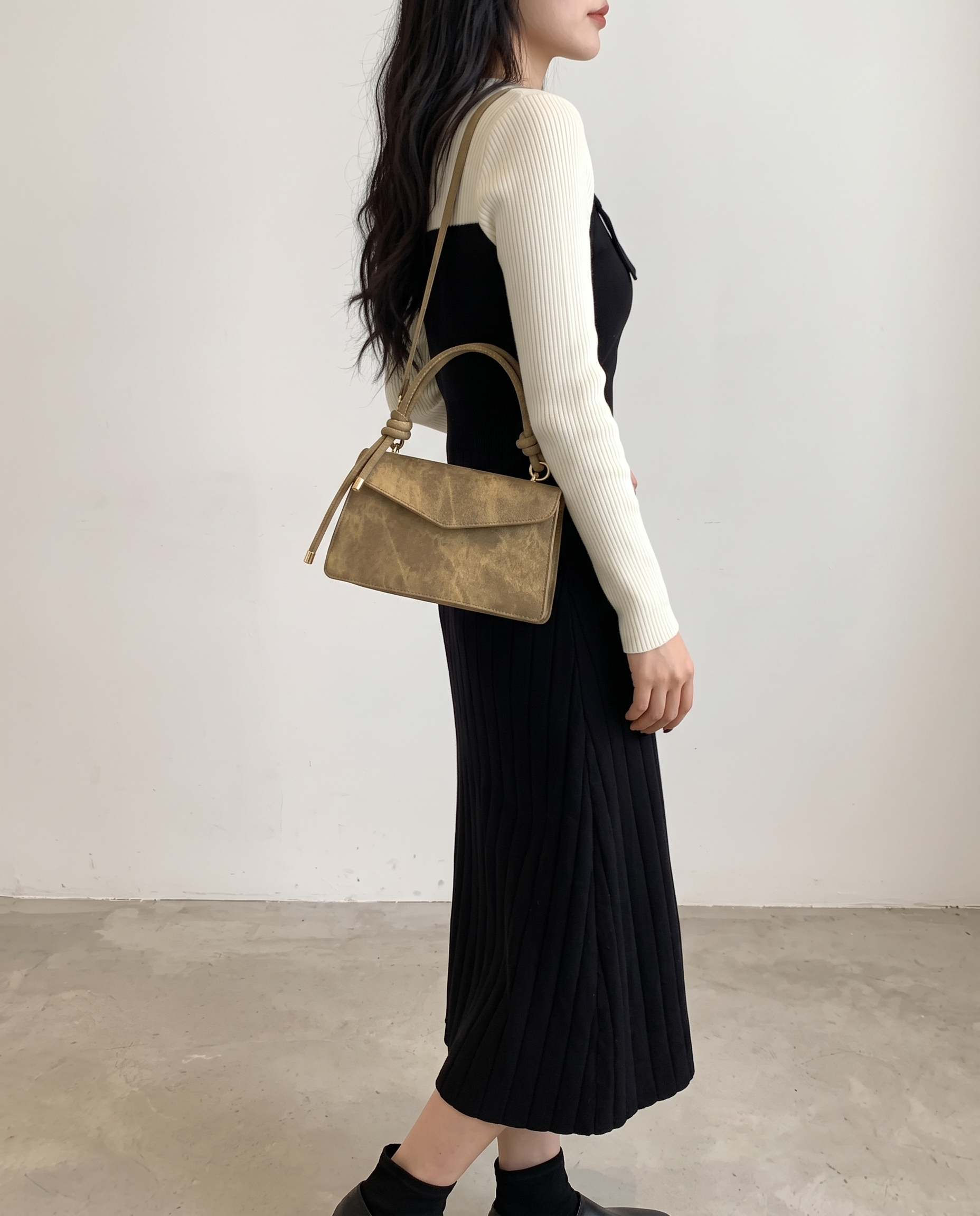 Elsbeth Top Handle Shoulder Bag - Khaki