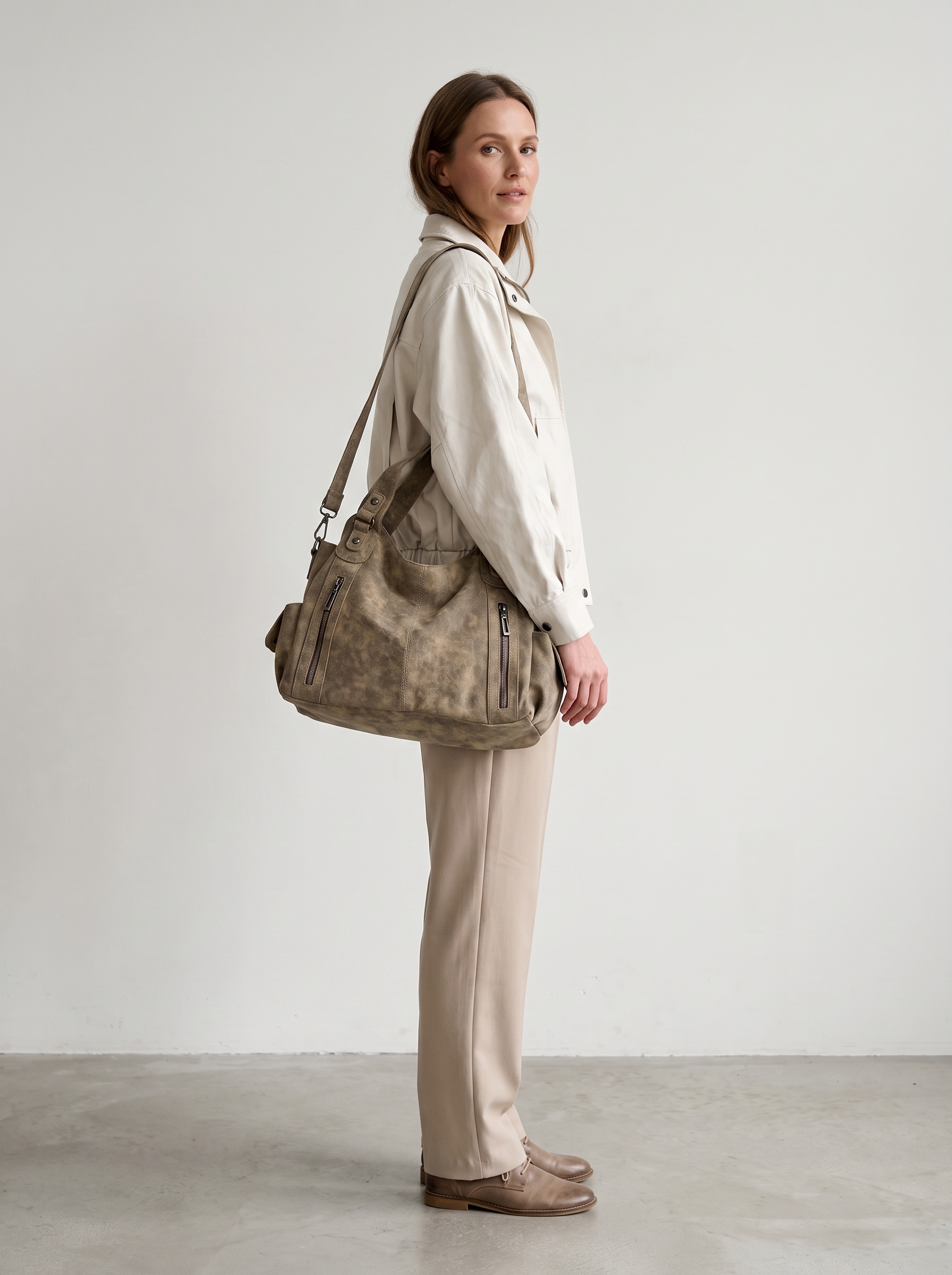Isolde Women's Large Shoulder Bag, Multi-Pocket Crossbody Bag
