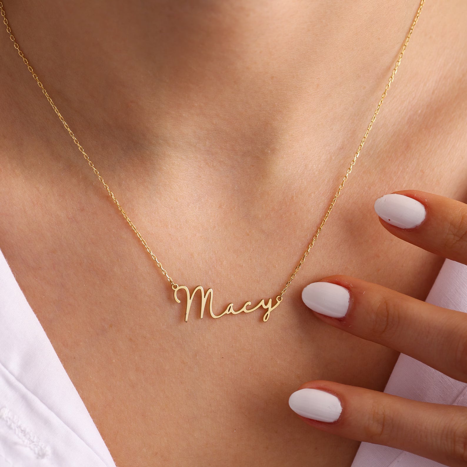Rosalind Women's Gold Personalized Name Necklace, Cursive Script Necklace