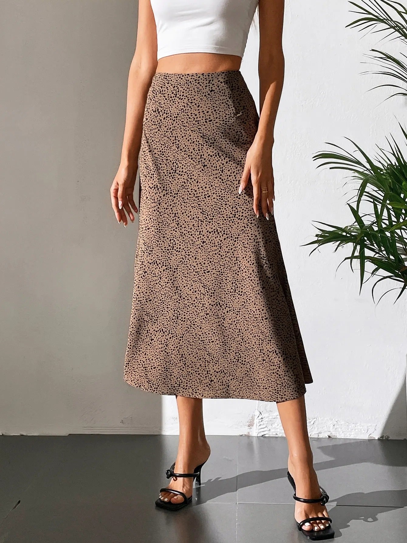 Yvettea Leopard Print Satin Midi Skirt